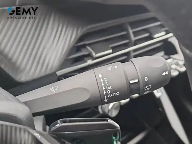Peugeot 208 hybrid 110 ch e-dcs6 — photo 54