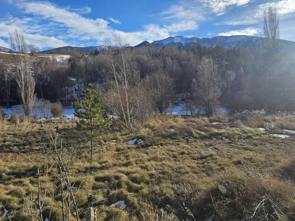 Terrain en individuel 341 m²