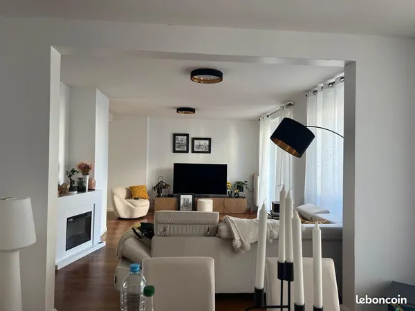 Appartement 110 m' à 300 m de la place Wilson
