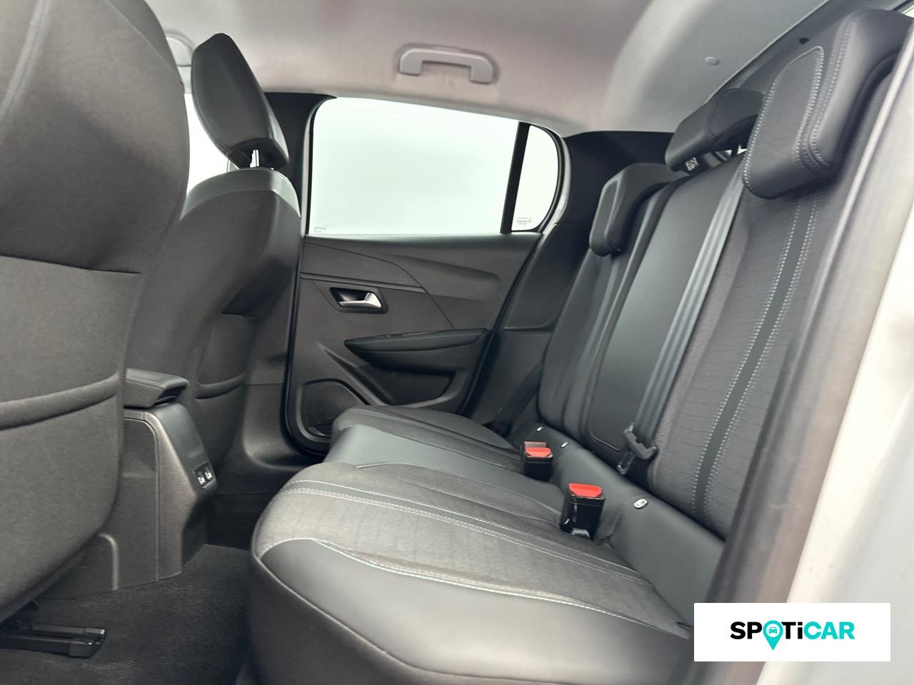 Peugeot 208 1.2 puretech 100ch s&s allure — photo 10