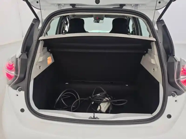 Renault Zoé zoe r110 — photo 271