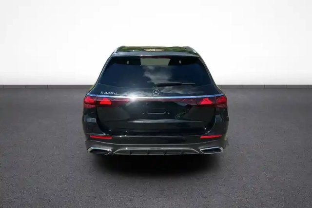 Mercedes Classe E break 220 d 9g-tronic — photo 42