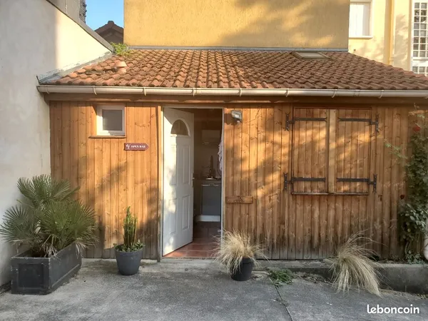 Maisonnette de 18m2 utiles à ivry