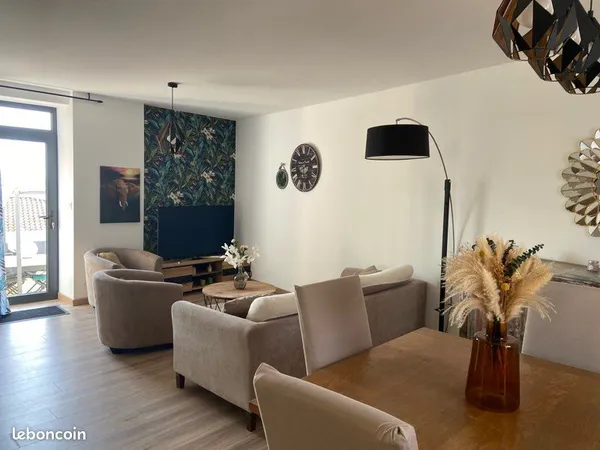 Location Appartement T4 avec terrasse