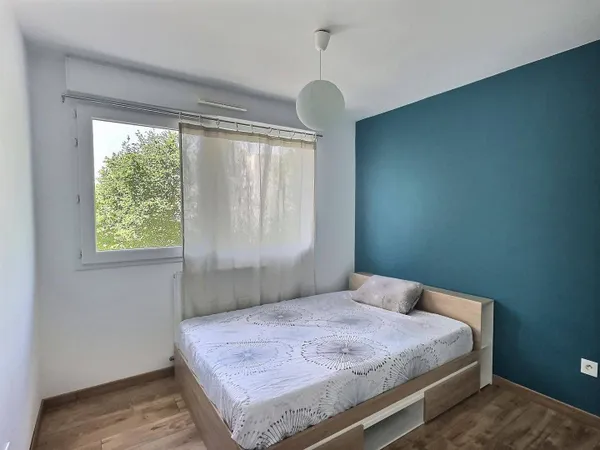 Studio 1 pièce 9 m²