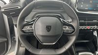 Peugeot 208 Style 100 ch BVM6 — photo 12