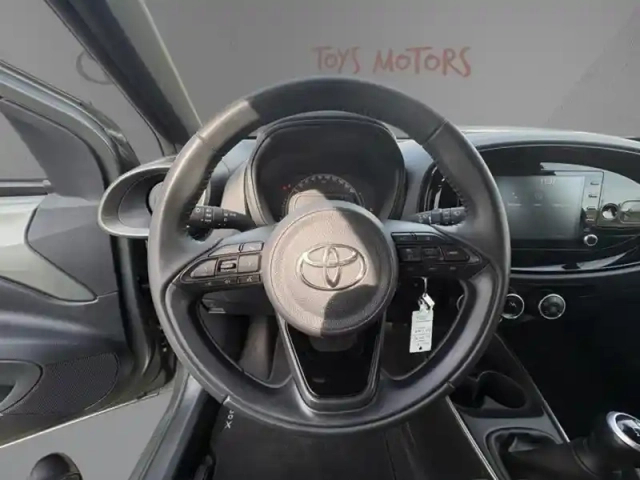 Toyota Aygo 1.0 vvt-i 72 design — photo 12