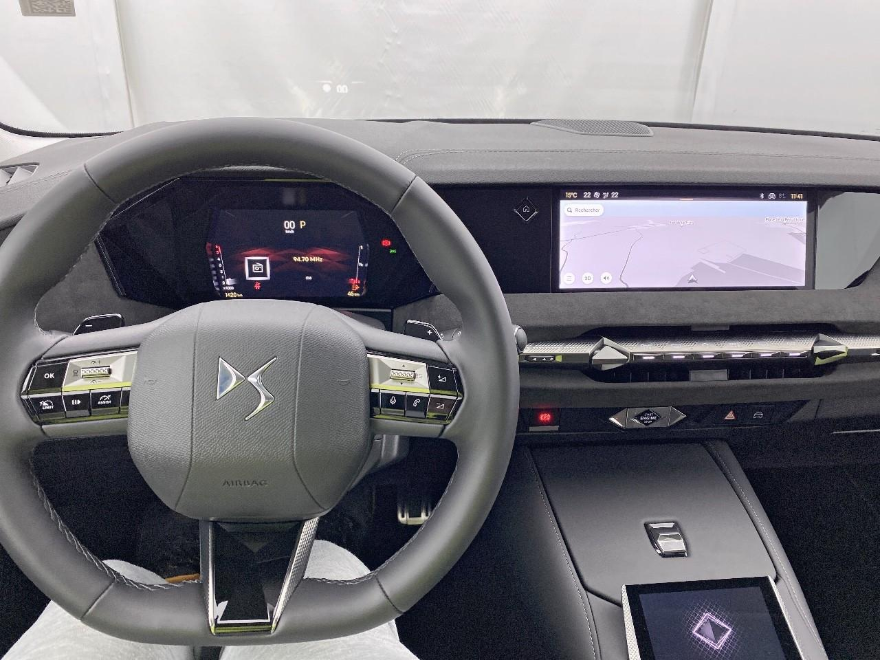 Ds Ds 4 bluehdi 130 eat8 etoile - alcantara — photo 12