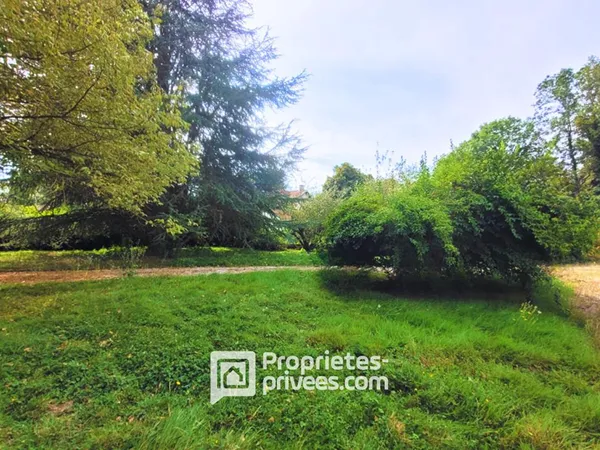 Terrain constructible à vendre - 599m2
