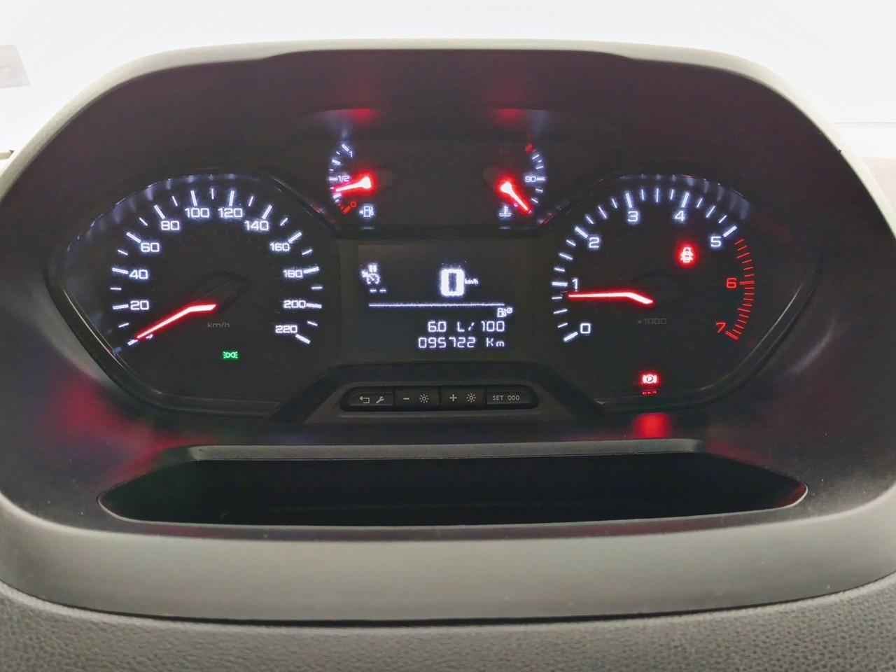 Peugeot Partner fourgon standard 650 kg bluehdi 100 s&s bvm5 premi — photo 18