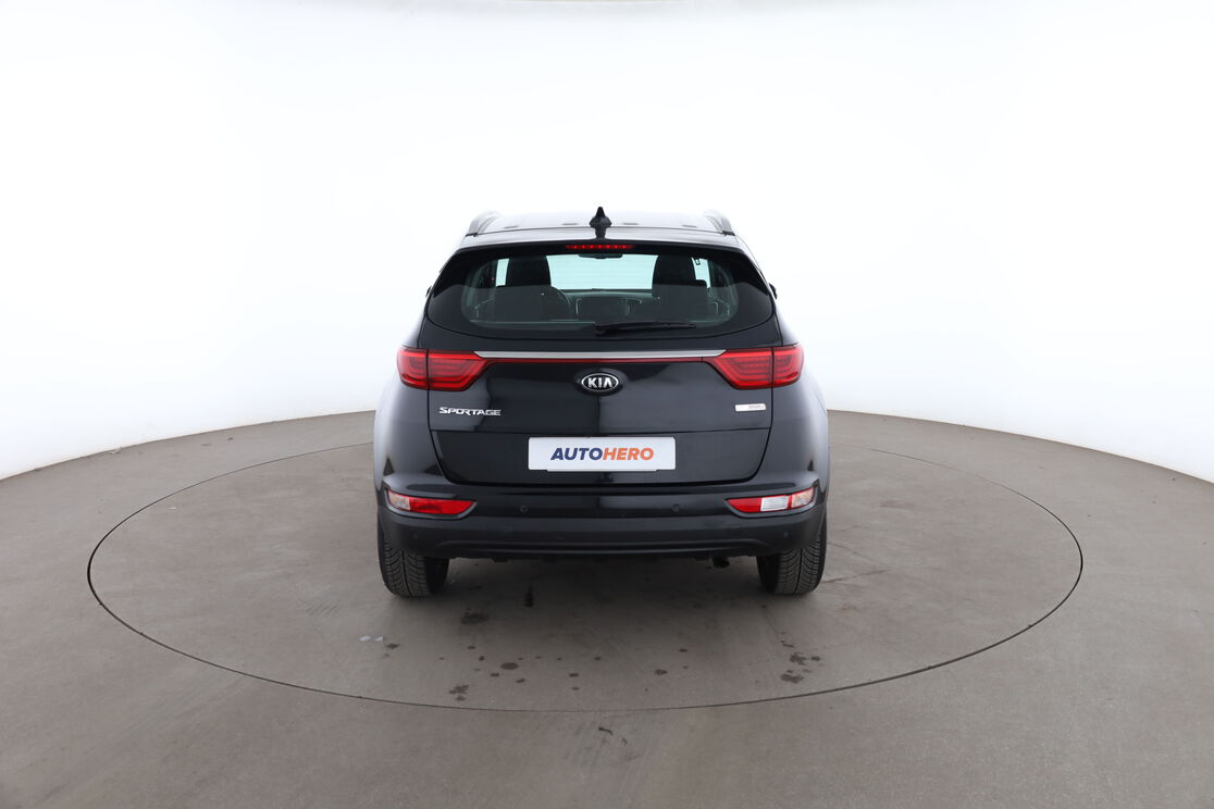 Kia Sportage 1.7 CRDi Active 2WD — photo 4