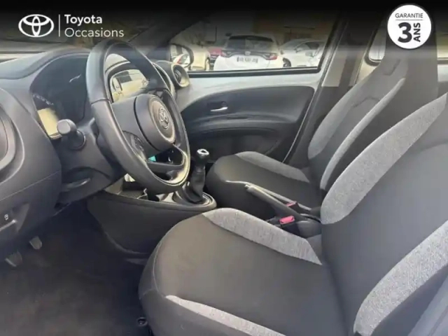 Toyota Aygo X 1.0 vvt-i 72ch dynamic my23 — photo 9