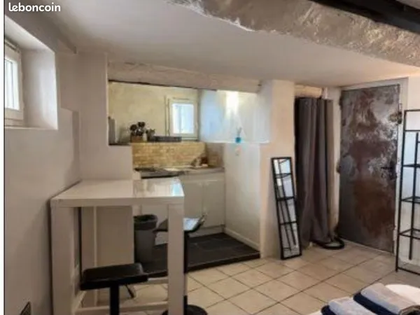 Studio meublé