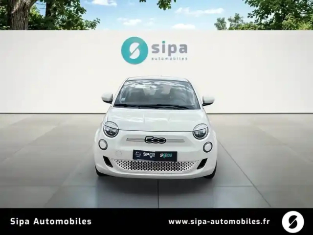 Fiat 500 3+1 e 95 ch — photo 8