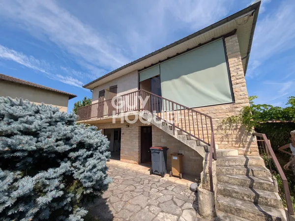 Maison meublée de 6 pièces, 147 m²