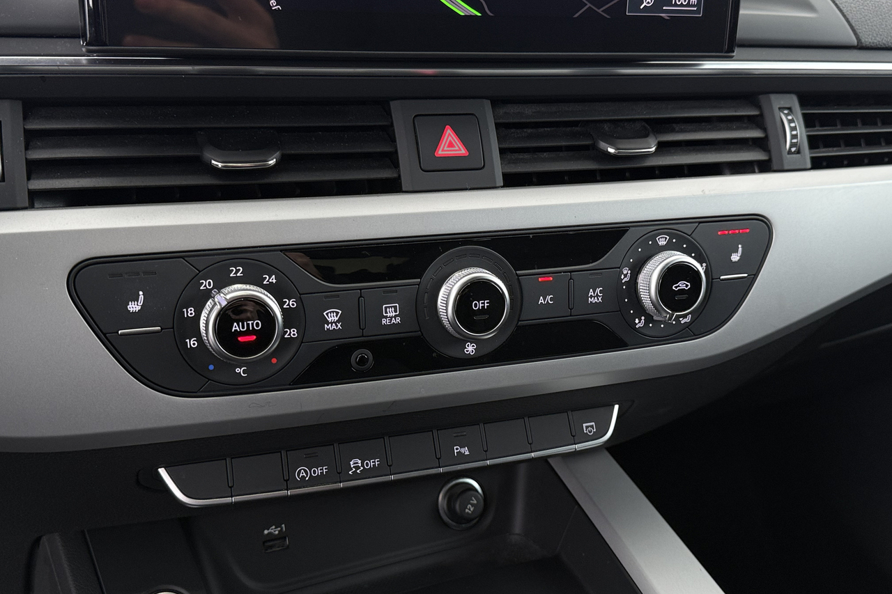 Audi A4 Avant — photo 16