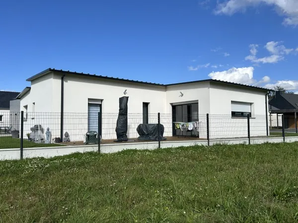 Maison contemporaine de plain-pied, 102 m² Garage 18 m²
