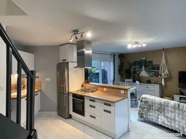 À Vendre - Charmante maison de ville à Malaunay
