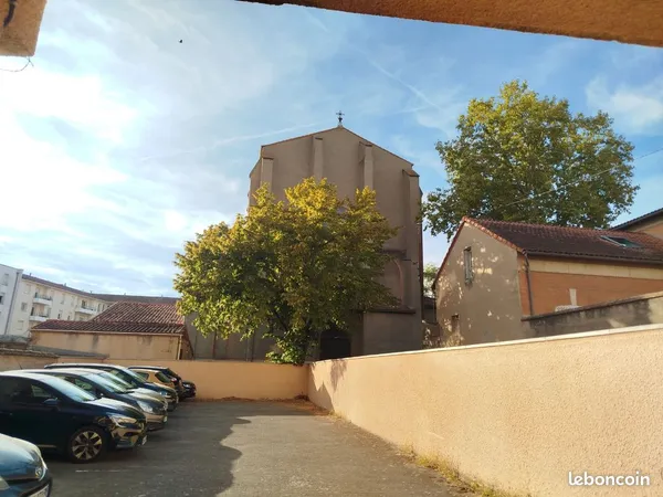 Parking 151 avenue de Muret