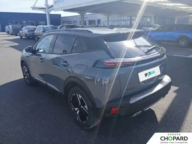 Peugeot 2008 hybrid 136 e-dcs6 — photo 30