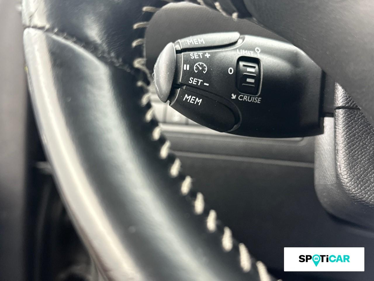 Peugeot 308 sw 1.5 bluehdi 130ch s&s allure — photo 18