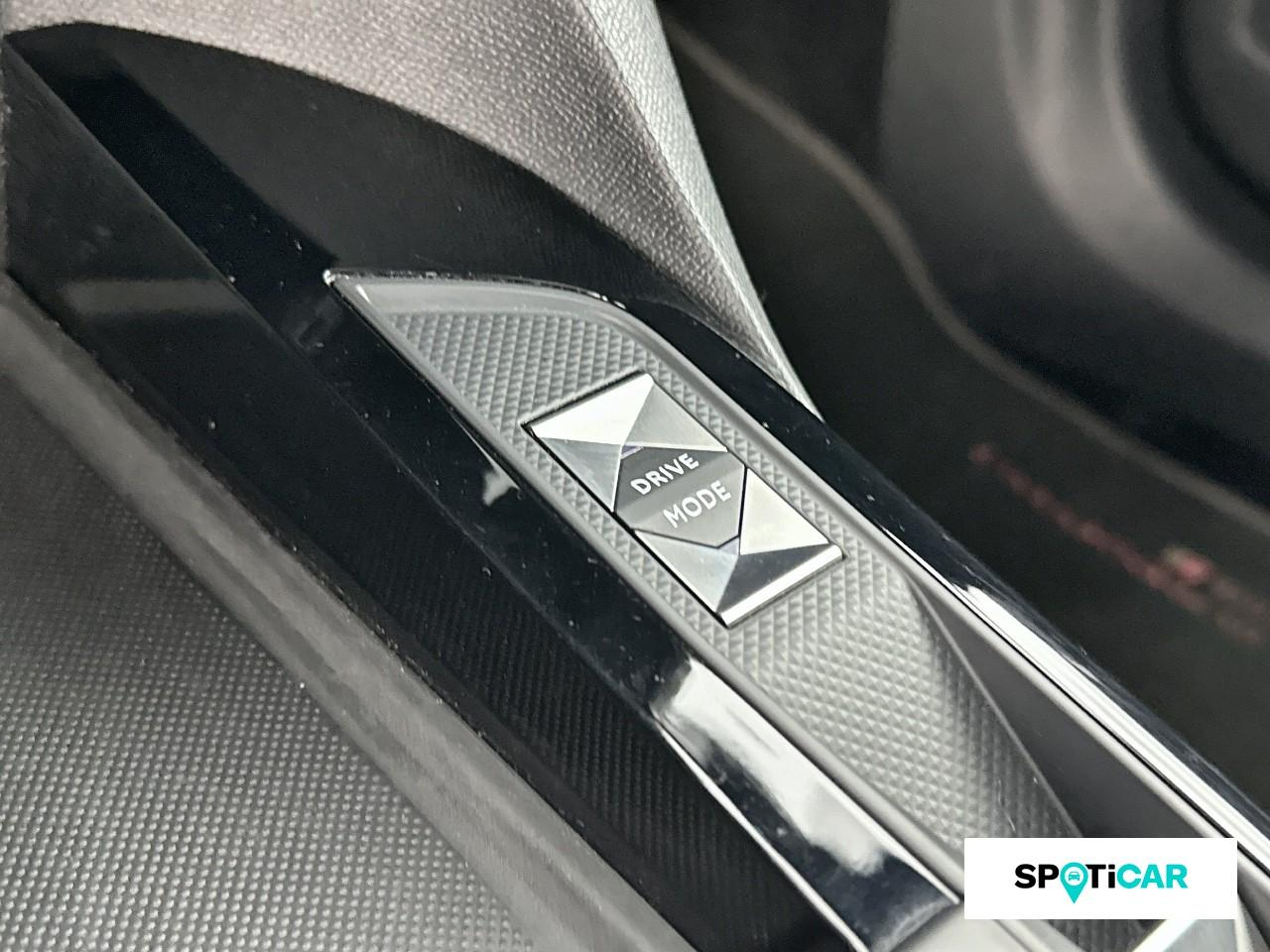 Ds Ds 3 crossback e-tense performance line + — photo 16
