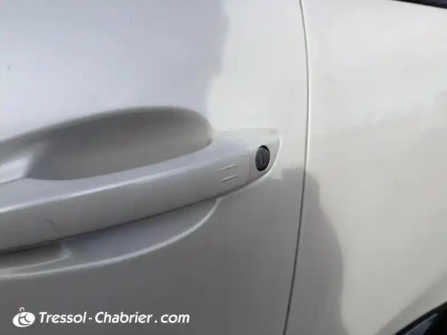 Peugeot 3008 1.6 thp 165ch s&amp;s eat6 allure — photo 16