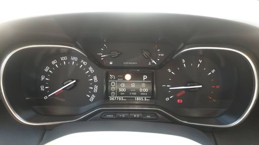 Citroen C3 Aircross 1.5 BlueHDi 120 EAT6 - Shine – 2019 – 67793 km – Diesel – Boîte Automatique — photo 23