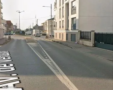 Stationnement Location Paray-Vieille-Poste 10000€