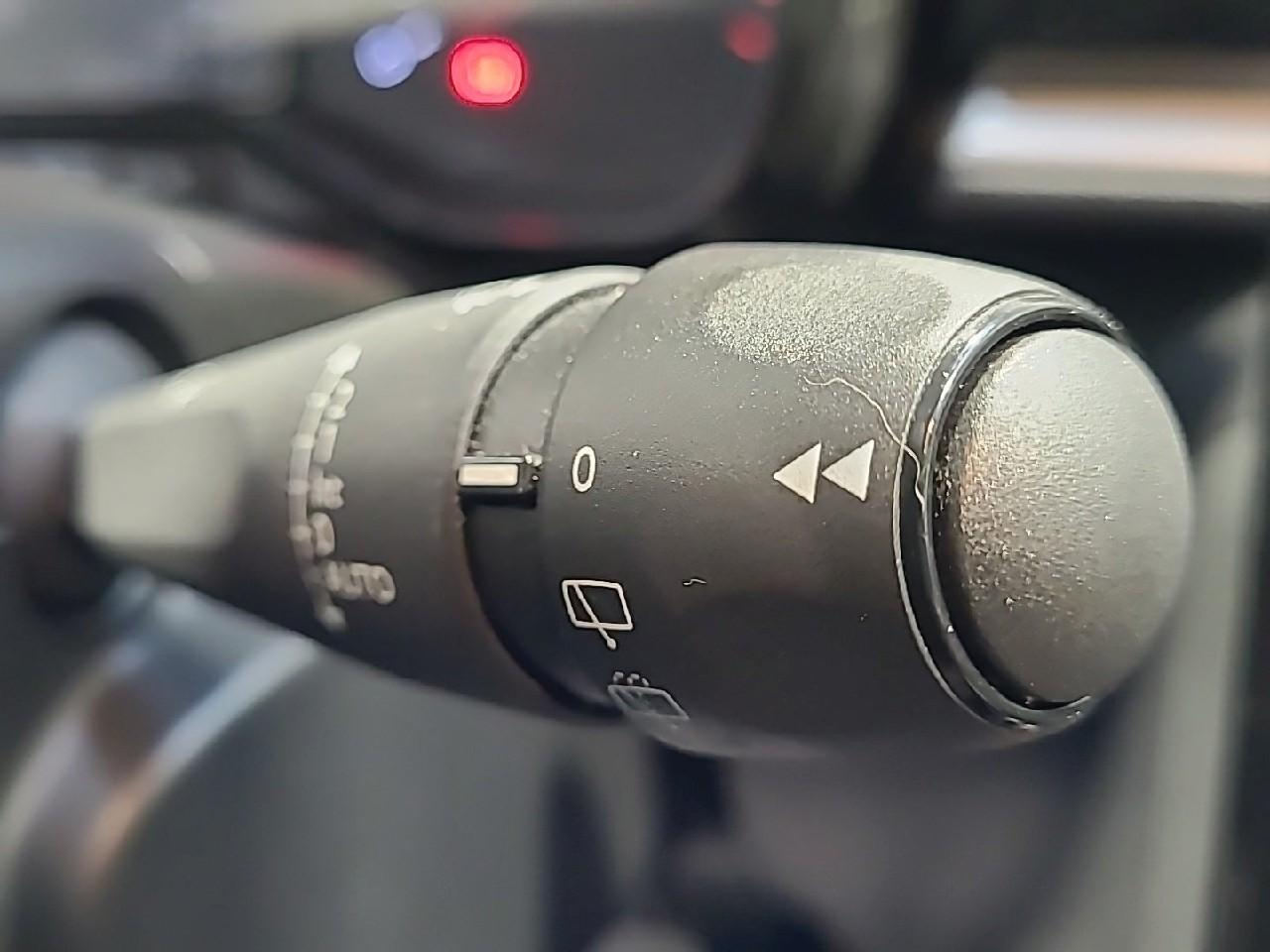 Citroën C3 puretech 110 s&s eat6 shine — photo 21
