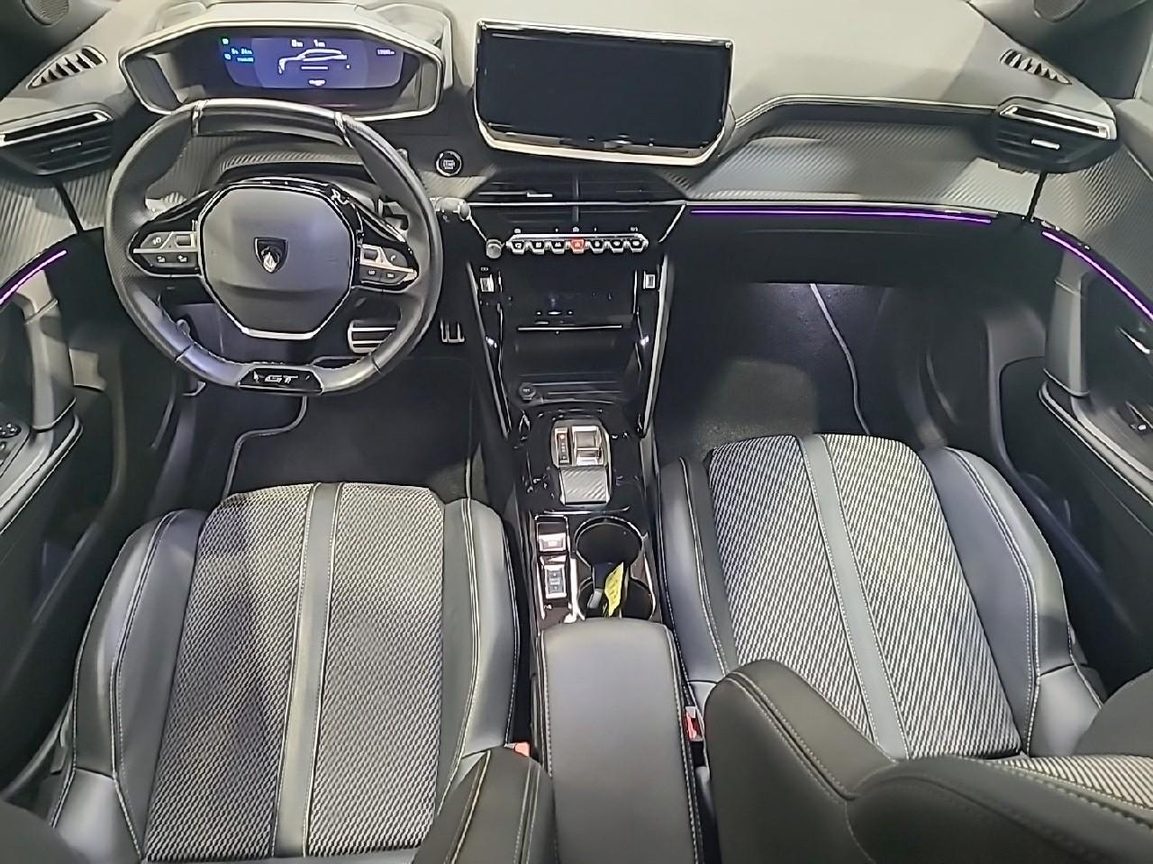 Peugeot 2008 electrique 54 kwh 156 ch gt — photo 12