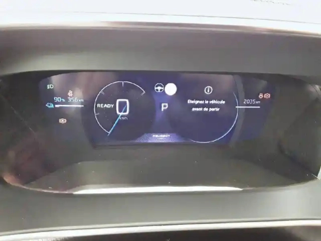 Peugeot 2008 electrique 54 kwh 156 ch — photo 60