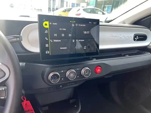 Renault Twingo e-tech electrique 80 ch autonomie urbaine — photo 12
