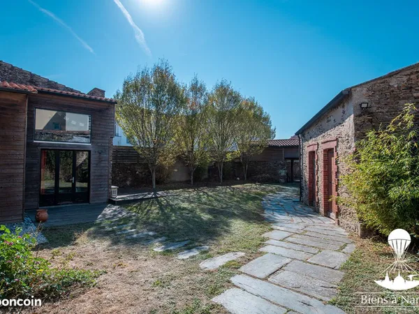 Maison de ville 8 pièces 182 m²