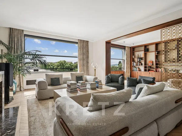 Paris XVI - Appartement de réception au coeur du quartier de l'OCDE