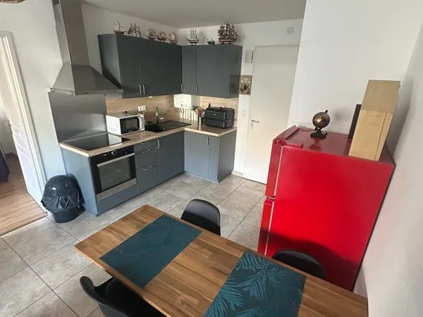 Appartement meublé 2 pièces et 2 parkings