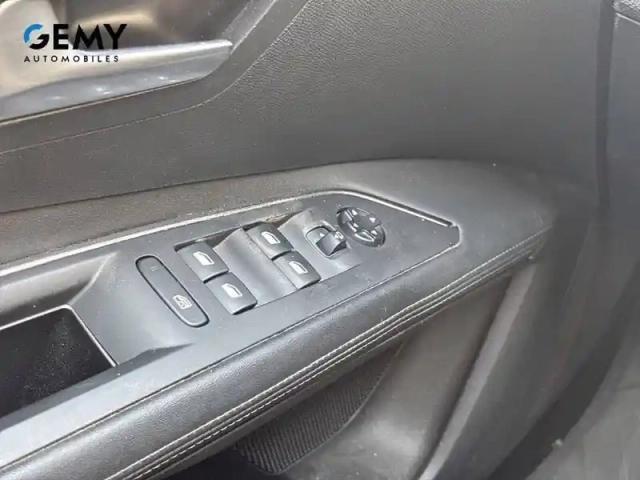 Peugeot 3008 puretech 130ch s&amp;s eat8 — photo 17