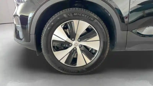 Volvo Xc40 t4 recharge 129+82 ch dct7 — photo 6