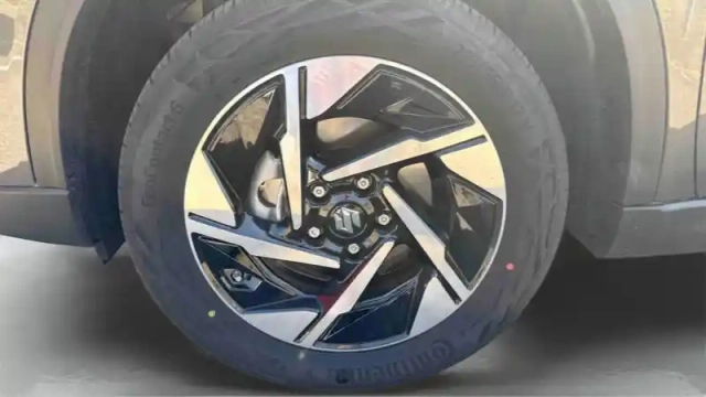 Suzuki Vitara 1.4 boosterjet hybrid auto — photo 10