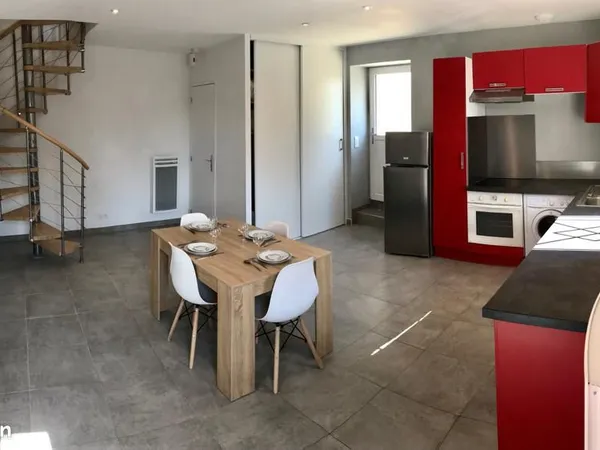 Location Maison de Ville Meublée 53 m² - 2 chambres - Lestiac sur Garonne - 730