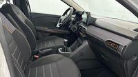 Dacia Sandero 1.0 TCe 90ch Stepway Confort -22 — photo 15