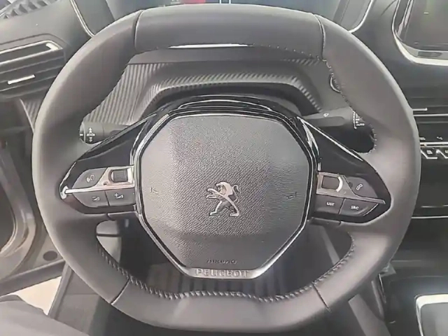 Peugeot 2008 bluehdi 110 s&amp;s bvm6 — photo 9