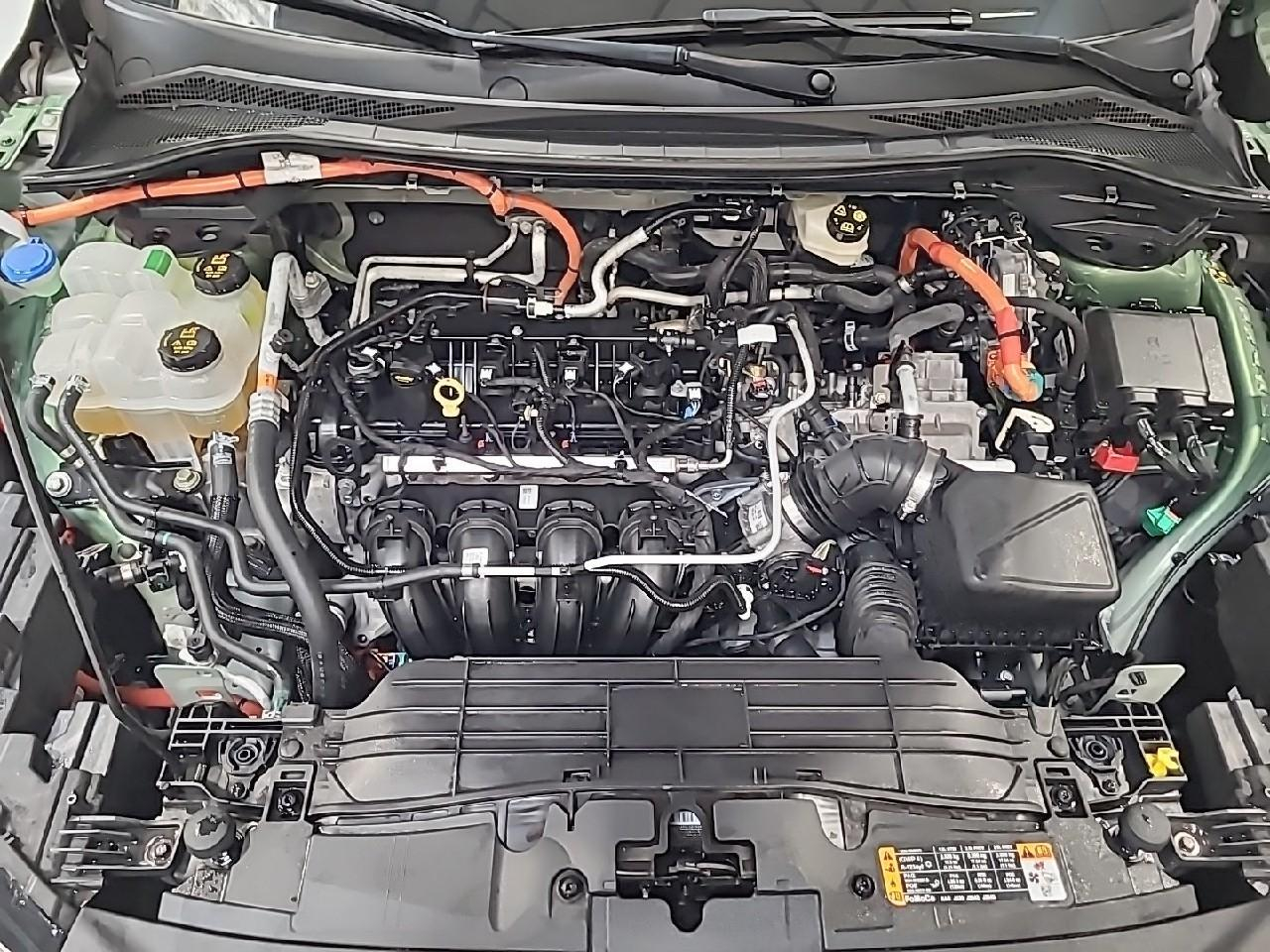 Ford Kuga 2.5 duratec 180 ch flexifuel fhev e85 powershift t — photo 15