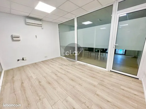 Bureaux 15 m² Meyzieu
