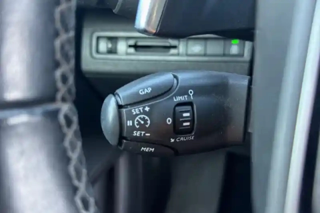 Peugeot 3008 puretech 130ch s&amp;s eat8 — photo 23