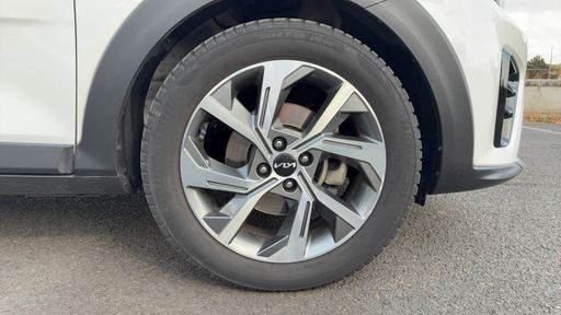 Kia Stonic 1.0 T-GDi 120 MHEV - GT Line Premium – 2022 – 28145 km – Hybride essence – Boîte Manuelle — photo 27
