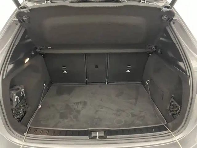 Mercedes Gla 250 e hybrid eq 8g-dct — photo 14