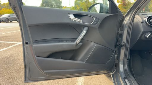 Audi A1 1.0 TFSI 95 S-Tronic 7 - S Line – 2018 – 126028 km – Essence – Boîte Automatique — photo 50
