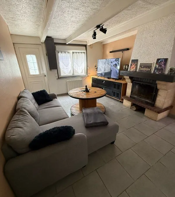Photo 1