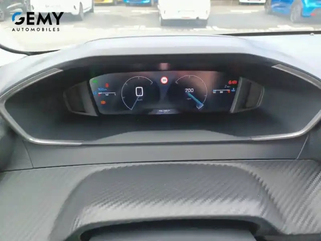 Peugeot 208 100 s&amp;s bvm6 — photo 13
